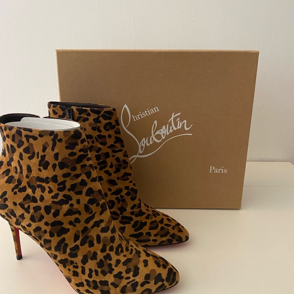 💯Christian Louboutin-Eloise Booty-Brand New - Picture 4 of 7